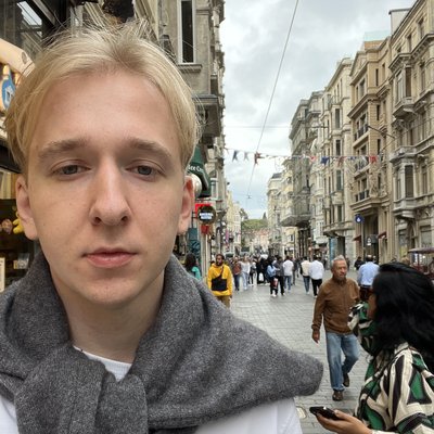 Евгений Богатенков — Co-founder RE:AI
